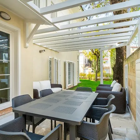 Delightful Townhouse In Gocek. Beach, Pool, Wi-fi Göcek