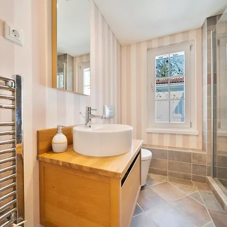 Delightful Townhouse In Gocek. Beach, Pool, Wi-fi *