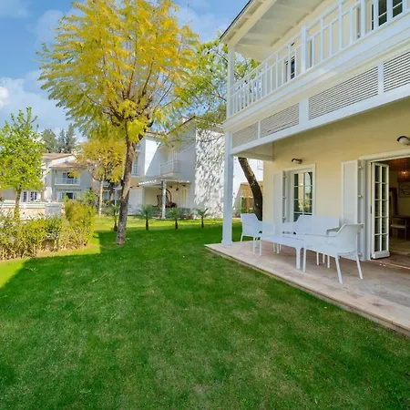 Villa Delightful Townhouse In Gocek. Beach, Pool, Wi-fi