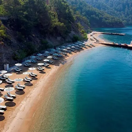 Delightful Townhouse In Gocek. Beach, Pool, Wi-fi 别墅 *